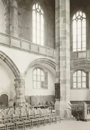 Schneeberg. St.-Wolfgangs-Kirche (1515-1540). Nordostecke des Hallenraumes