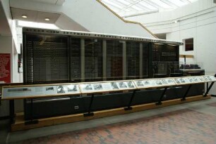 Gesamtansicht IBM Mark I an der Stanford University, Boston (Massachusets, USA)