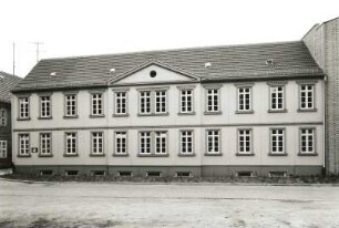 Cottbus, Klosterplatz 2/3. Jugendherberge (1752). Straßenansicht