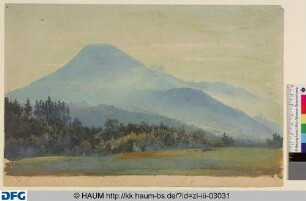 Berge im Nebel