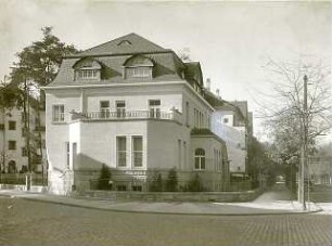 Billing, Hermann; Karlsruhe, Moltkestr. 33 / Weberstr.; Villa Hauptmann Bahls (Villa Billing) - Außenansicht