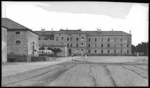 Großenhain. K.S.1.Hus.-Reg. König Albert Nr.18 Kaserne d.1.Esk.