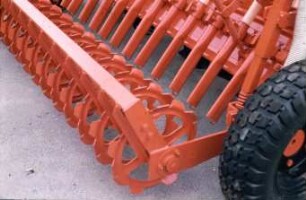 Fotografie: Drillkombination, Drillmaschine, Pneumatische Verteilung, Bodenfräse, Breitsaat