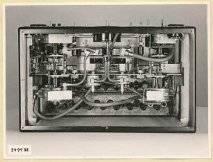 Überlagerungsmessempfänger HF 2841, oben, Foto 1954