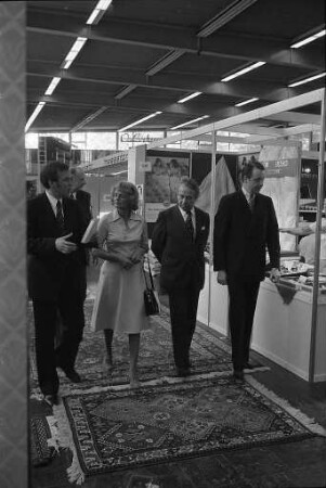 12. Ausstellung "sparen - bauen - wohnen" in der Nancyhalle und auf dem Festplatz