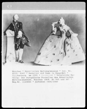 Kavalier und Dame im Gespräch