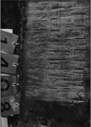 Grabstein 1408 [Hahn S. 66 Grab-Nr. 1968/69]: Grabstein 1408 (Detailaufnahme 2) [Hahn S. 66 Grab-Nr. 1968/69]