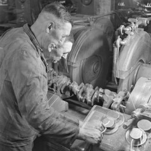 Produktionsanlage für Kurbelwellen bei Borgward