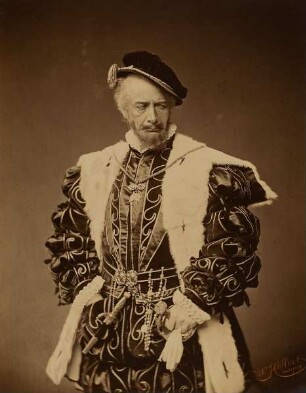 Friedrich Haase als Philipp II in "Don Carlos" - aus einer Mappe für Chéri Maurice "zu seinem fünfzigjährigen Directorial-Jubiläum" am Thalia Theater zu Hamburg