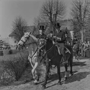 Osterreiter : Osterreiter ziehen durch die Dörfer