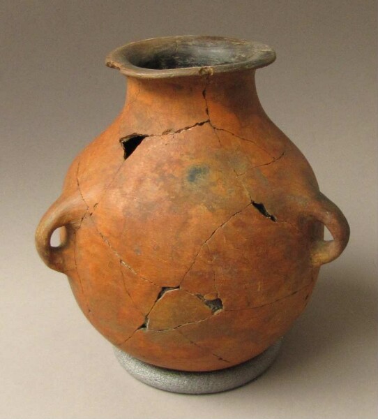 Clay vessel