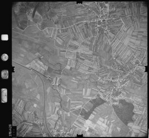 Luftbild: Film 24 Bildnr. 642
