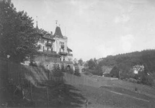 Bärenfels. Hotel Kaiserhof. Talseite