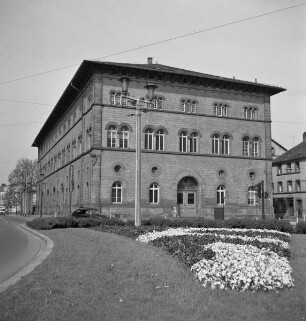 Fruchthalle
