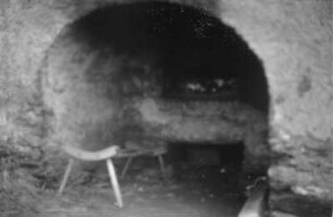 Brotbacken : Blick in einen Brotbackofen bei Lohberg