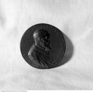 Medaille des Michelangelo, Michelangelo, Brustporträt im Profil nach rechts; Perlrand