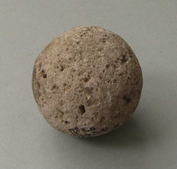 Boule de pierre