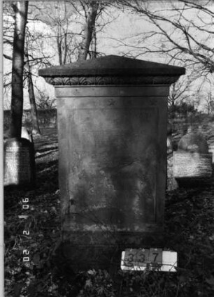 Grabstein 337