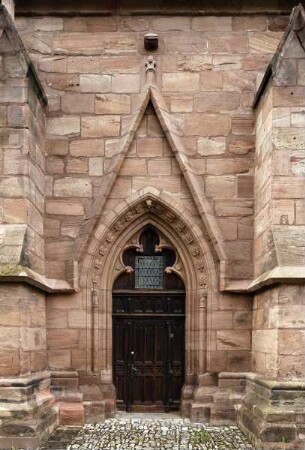 Evangelische Pfarrkirche Sankt Martin — Östliches Südportal