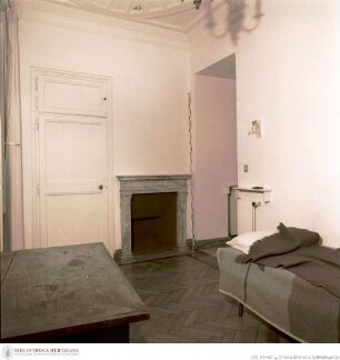 Palazzo Zuccari, Innenräume, Zweites Obergeschoss / secondo piano, Zimmer (Raum A 4017), Gregoriana-Seite