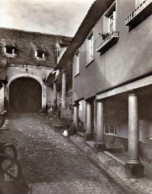 Haus Nr. 17. Winzerhaus, Hof