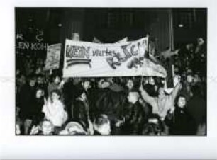 Demonstration der SED-PDS gegen Wiedervereinigung
