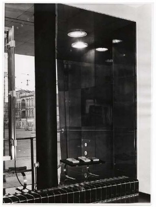 Morgenpost-Filialen, Berlin-Steglitz Ladenausbau: Schaufenster von innen