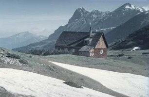 Mittenwald. Haus in den Bergen