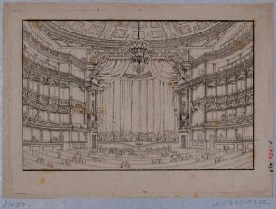 Innenansicht des ersten Baus der Semperoper (Hoftheater) in Dresden, Blick durch den Zuschauerraum zur Bühne mit geschlossenem Vorhang