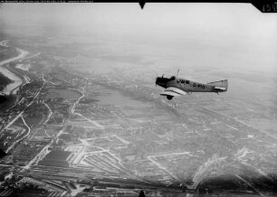 Flugzeug: Junkers F 13 über München-Thalkirchen