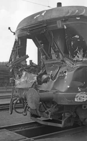 Bw Stuttgart elTw 455 Unfallschaden