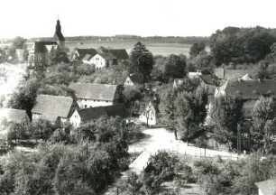 Gnandstein. Blick von der Burg nach Südwesten gegen die Dorfkirche