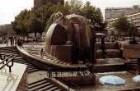 Berlin: Neuer "Klops" Brunnen vor dem Europa-Center
