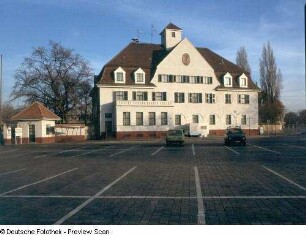 Dresden-Friedrichstadt, Schlachthofring 5. Torwarthäuschen und Verwaltungsgebäude (1906/1910, H. J. Erlwein)