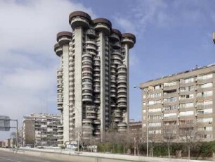 Torres Blancas
