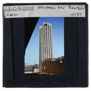 London, Barbican Estate : Hochhaus