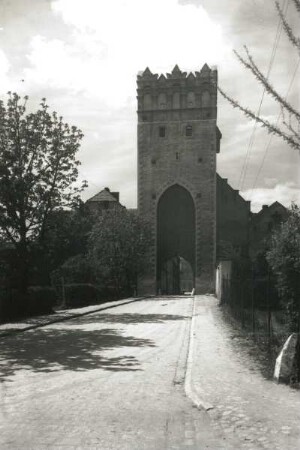 Grottau (Hrádek nad Nisou/Tschechien). Löwener Torturm. Feldseite