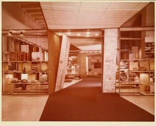 XII. Triennale Mailand, Deutsche Abt., Architekten Karl Otto und Claus-Peter Groß