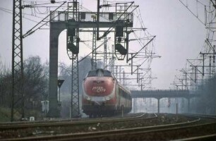 Kornwestheim PbfFerngleis Dieseltriebwagen Baureihe 601 IC Signalausleger