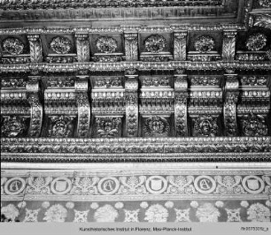 Kassettendecke und Fries, Innenausstattung im Thronsaal im Palazzo Reale in Turin - soffitto e freggio nella Sala dei Paggi nel Palazzo Reale a Torino