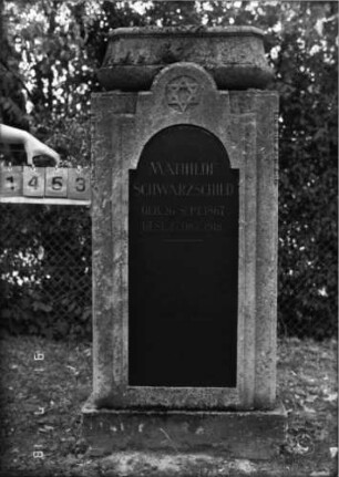 Grabstein 1453 [Hahn S. 195 Grab-Nr. 2187]