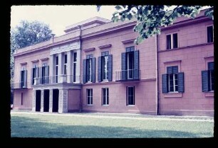 Schloss Glienicke 27.5.54.