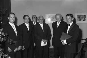 Verleihung des Dr.-Willmar-Schwabe-Preises im Rahmen der 23. Deutschen Therapiewoche an Prof. Ernst Mutschler, Dr. Klaus Hultzsch, Dr. Wichtl und Prof. Otto Nieschulz