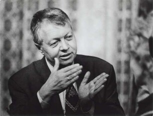 Rolf Schneider
