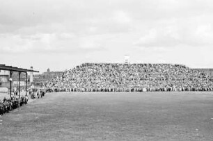 Protestkundgebung am 24. Juni 1948 auf dem Hertha Sportplatz im Bezirk Wedding zur Berlin-Blockade