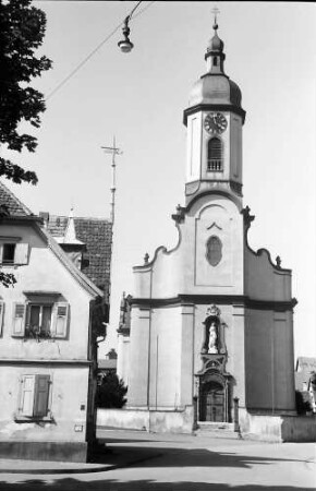 Riegel: Kirche, Frontalansicht