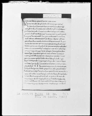 Isidor, Alkuin, Rhabanus Maurus und andere — Initiale K (artago), Folio 26recto