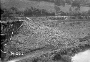 Behelfsbrücke der Schleuse Rockenau/Neckar