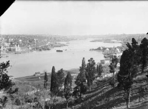 Istanbul, Blick auf den Bosporus