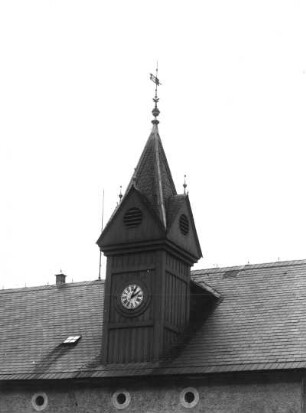 Lampertswalde-Mühlbach. Rittergut Mühlbach. Dachreiter des Remontedepots mit Wetterfahne (1884)